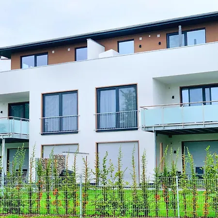 Luxus_spa_og_fewo Quartier 4 _we 4_ * Гёрен-Леббин